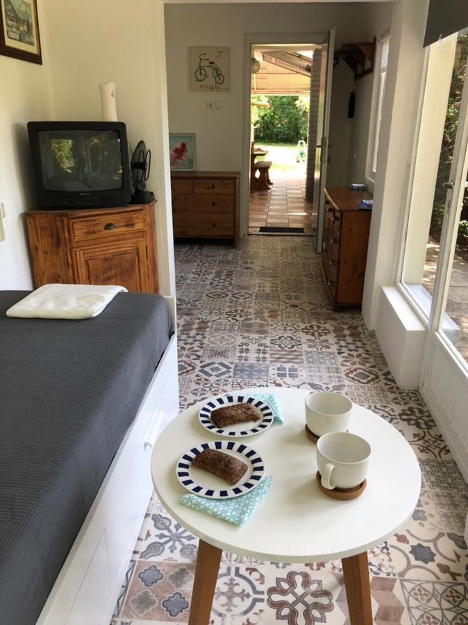 Retro Haz Guest House บาลาตอนส์ซาบาดี ภายนอก รูปภาพ